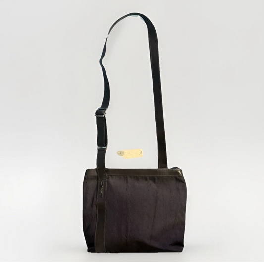 DELL’GA BORSA TRACOLLA IN TESSUTO E PELLE NERA