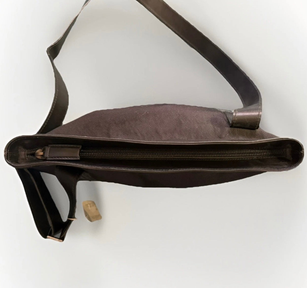 DELL’GA BORSA TRACOLLA IN TESSUTO E PELLE NERA