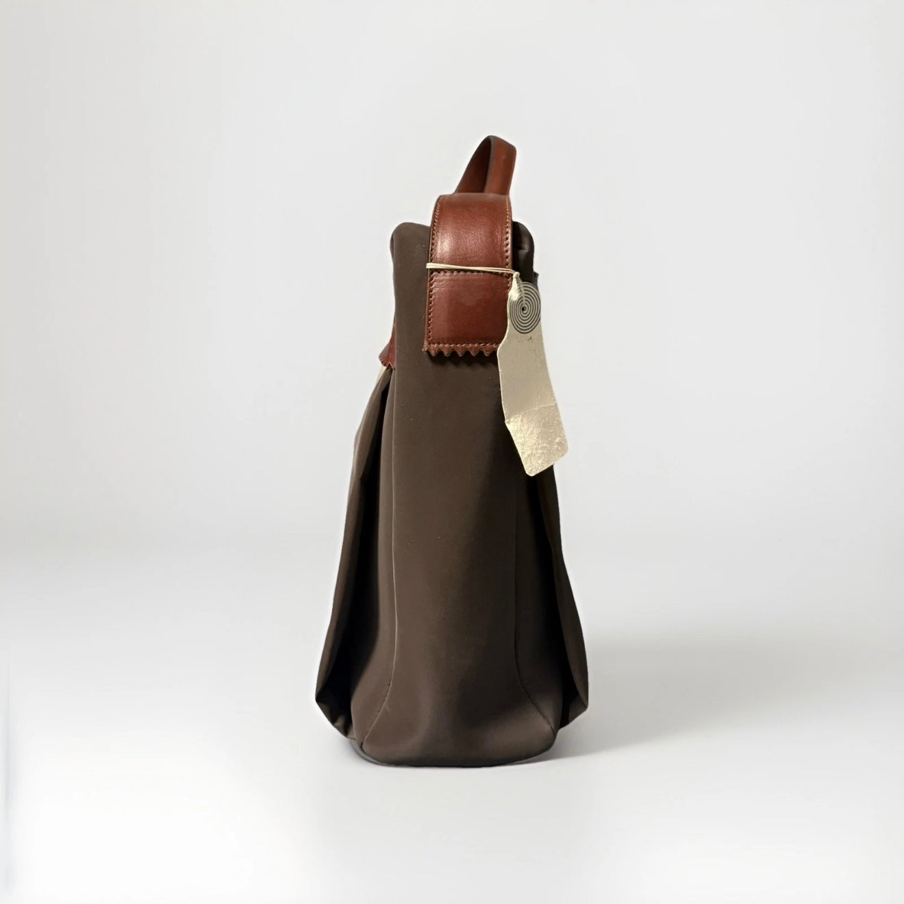 DELL’GA BORSA DA SPALLA TESSUTO TECNICO E PELLE