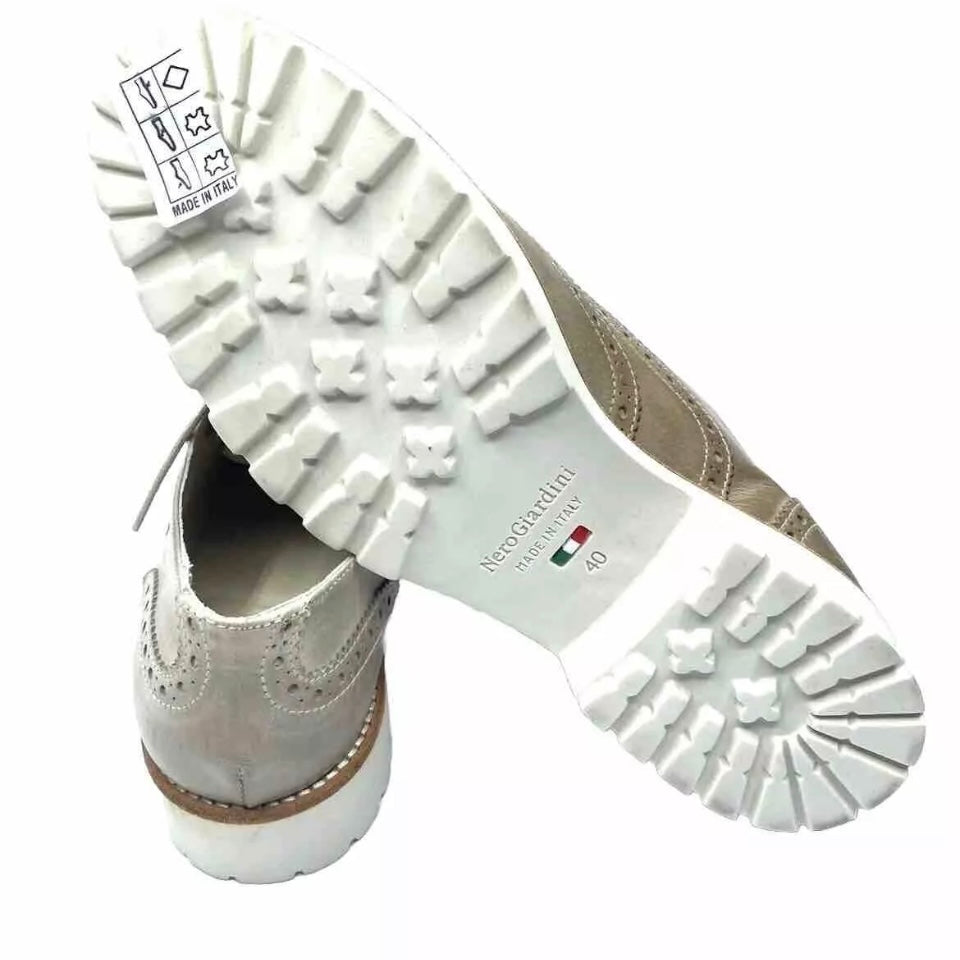NEROGIARDINI STRINGATA DONNA IN PELLE TORTORA