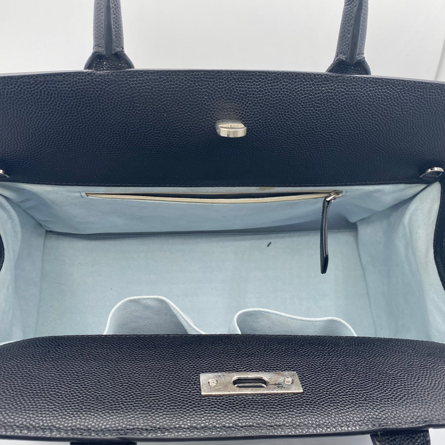 Borsa Bauletto Artigianale in Vera pelle Martellata Nera