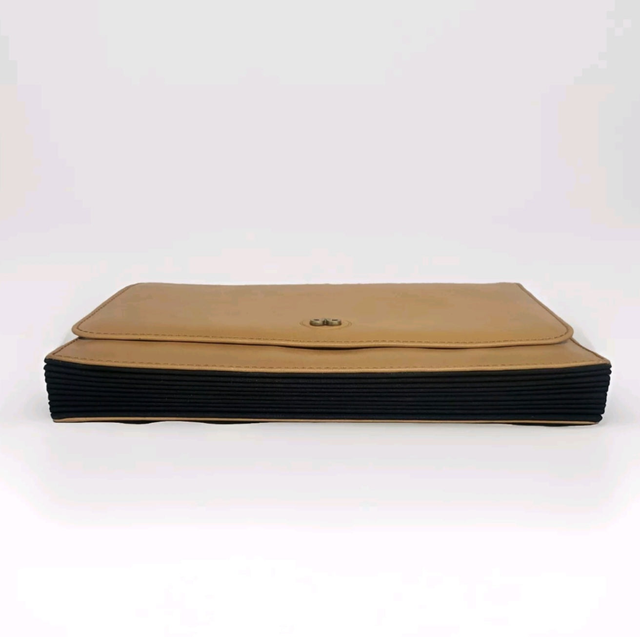 DI BERARDINO PORTA DOCUMENTI PELLE MARRONE CHIARO