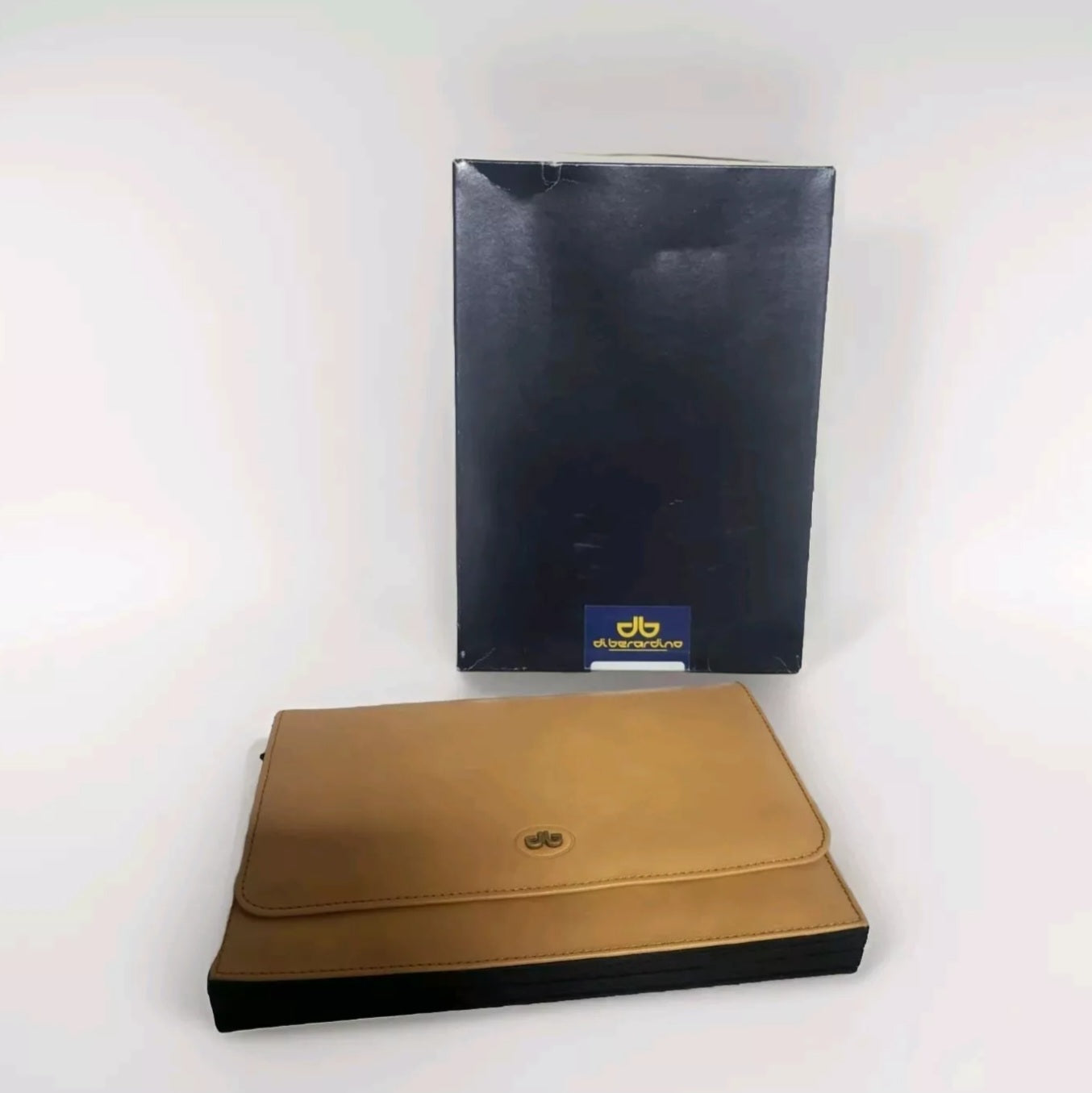 DI BERARDINO PORTA DOCUMENTI PELLE MARRONE CHIARO