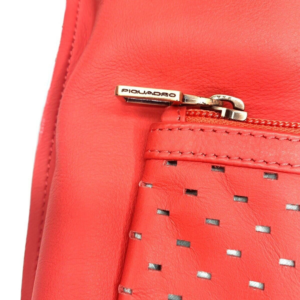 Borsa da donna verticale Ipazia Piquadro