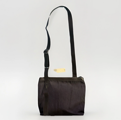 DELL’GA BORSA TRACOLLA IN TESSUTO E PELLE NERA