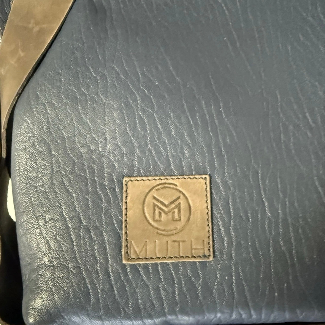 MUTH BORSA MOU SHOPPING BAG ARTIGIANALE VERA PELLE BLU