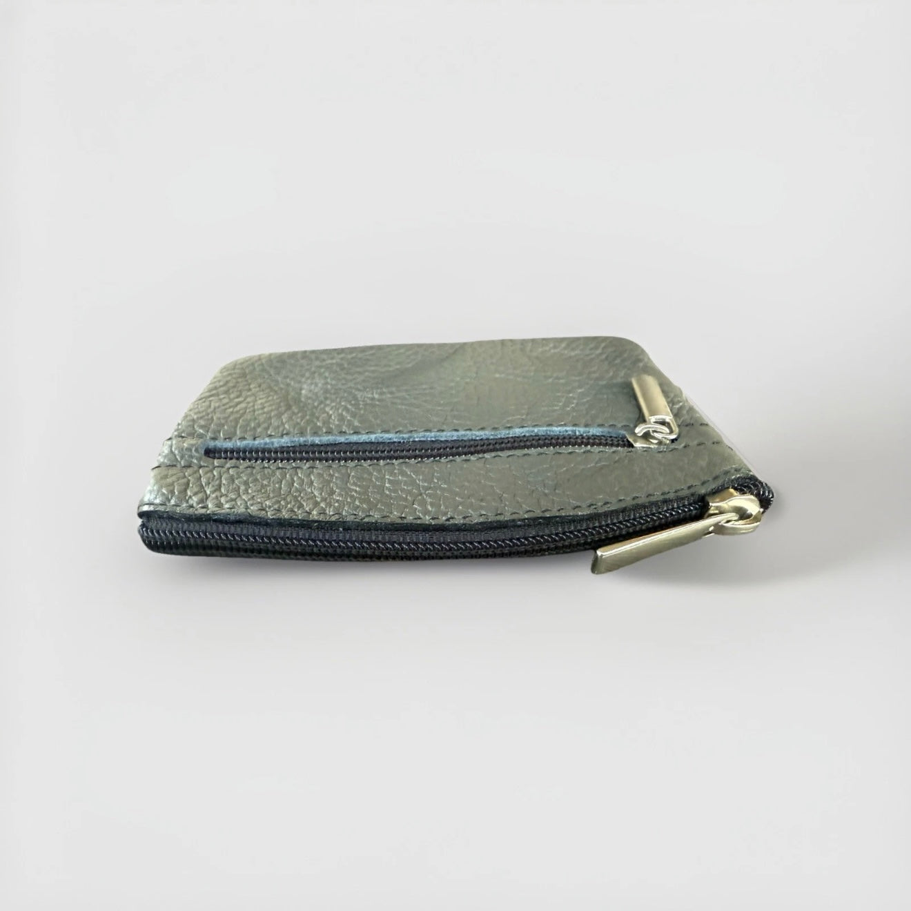 PORTACHIAVI ARTIGIANALE VERA PELLE GRIGIO