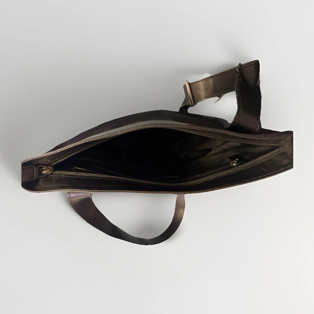 DELL’GA BORSA TRACOLLA IN TESSUTO E PELLE NERA