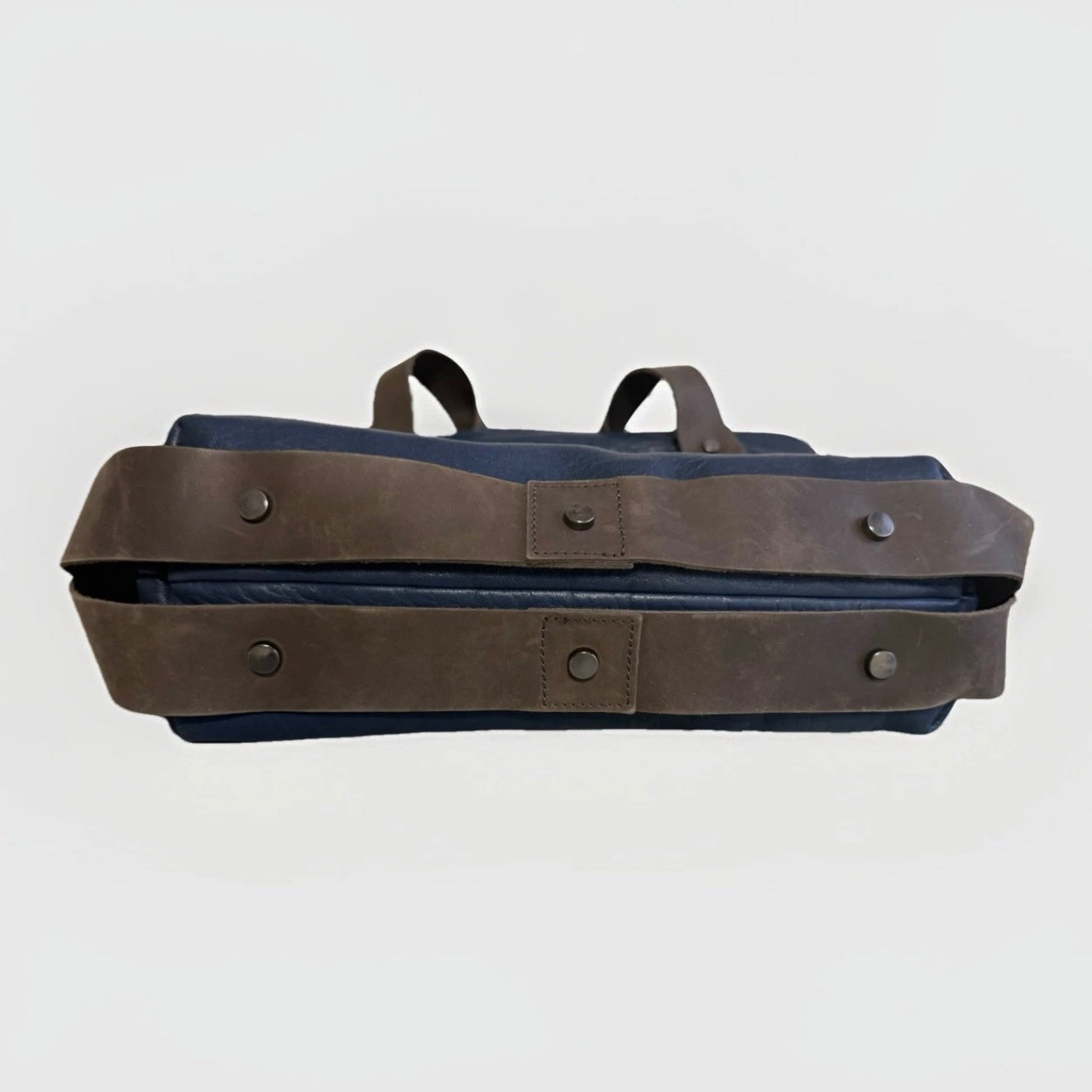 MUTH BORSA MOU SHOPPING BAG ARTIGIANALE VERA PELLE BLU