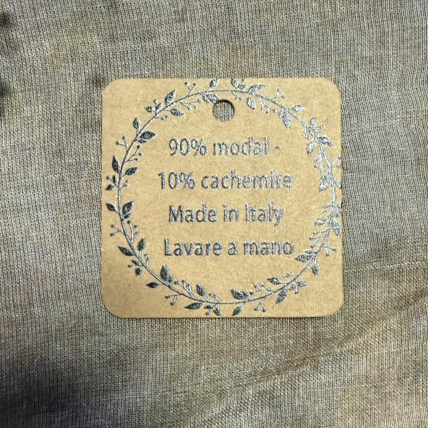 SCIARPA ARTIGIANALE UNISEX STAMPA ANNUNCIO GIORNALE