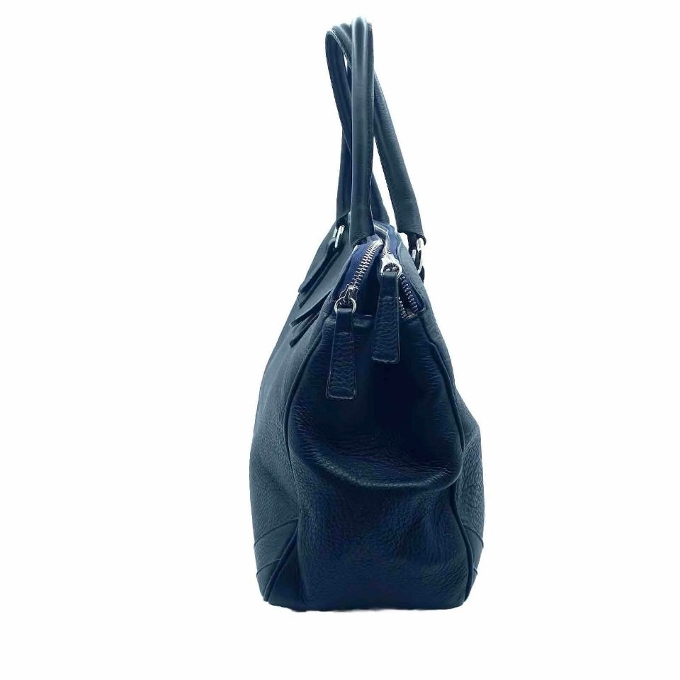 Borsa Bauletto Artigianale in Vera pelle Martellata Nera